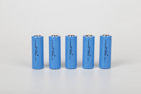 LiFePo4 IFR 26650 Lithium-Ionen-Wiederaufladbare Batterie 3,2 V 3300 mAh Für Solarenergiesystem