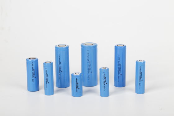 Tiefzyklus Solar Li-Ionen 18650 Batterie 3,7V Wiederaufladbare LFP Lifepo4 Zelle Solarenergie